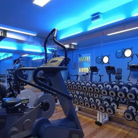 In Ferienresidenz Mit Pool Tatil Evi