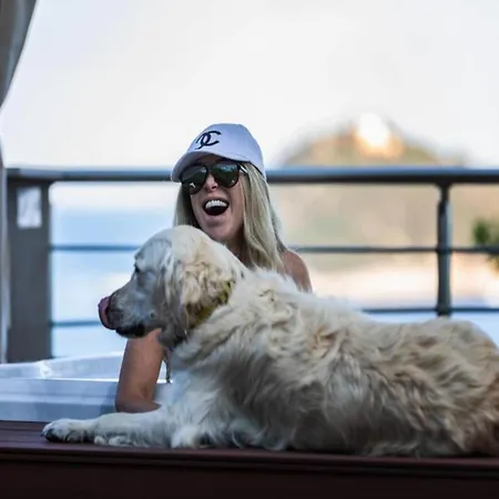 In Ferienresidenz Mit Pool Holiday home
