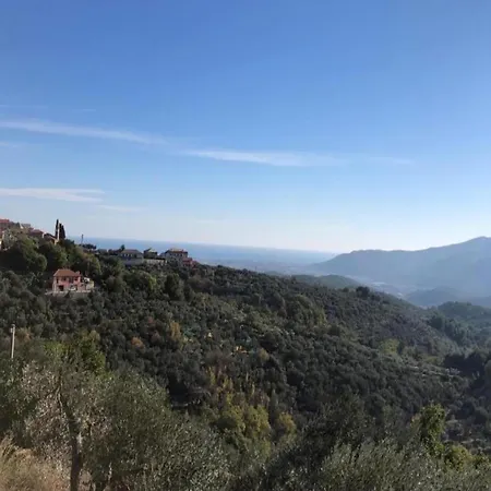 In Ferienresidenz Mit Pool *